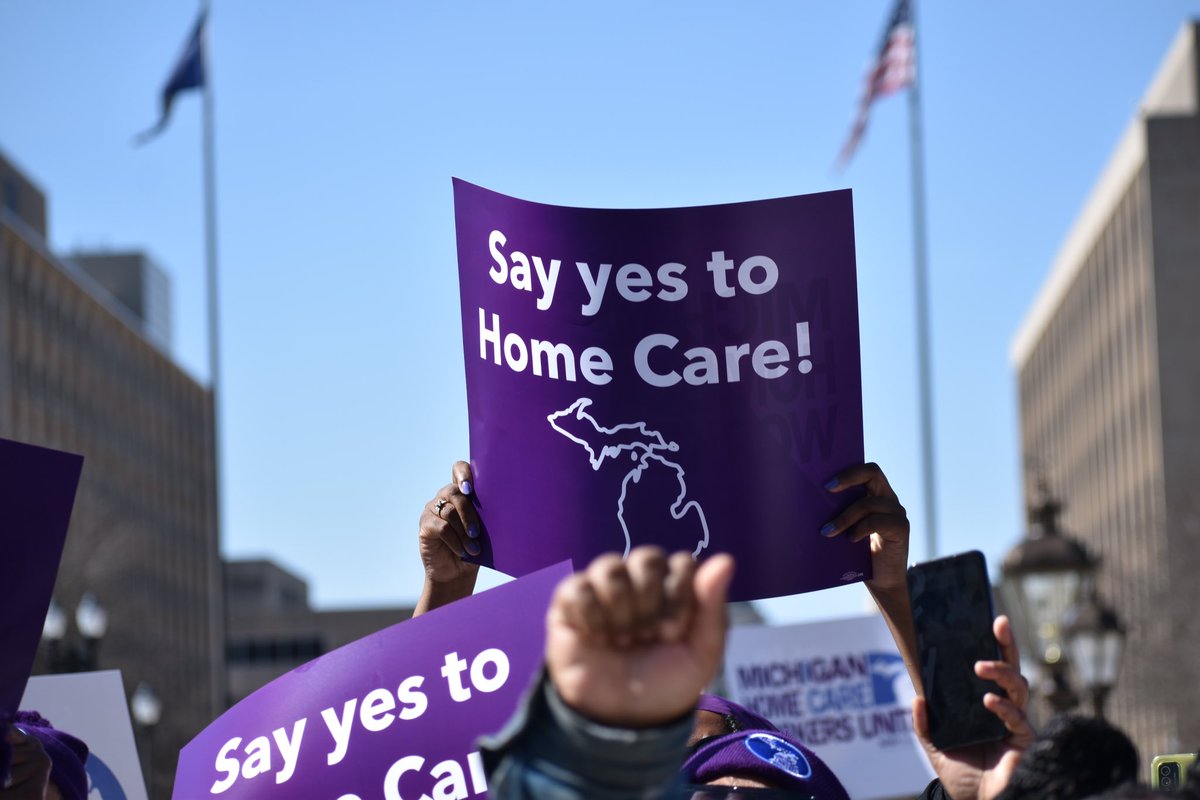 MIHCWUnited's tweet image. According to a report by Progress Michigan, The Mackinac Center for Public Policy was behind a $10 million, national campaign to keep workers from organizing.

Don’t let them stand in the way again. Say no to union busting. #SayYestoHomeCare 
adobe.ly/48SAseN