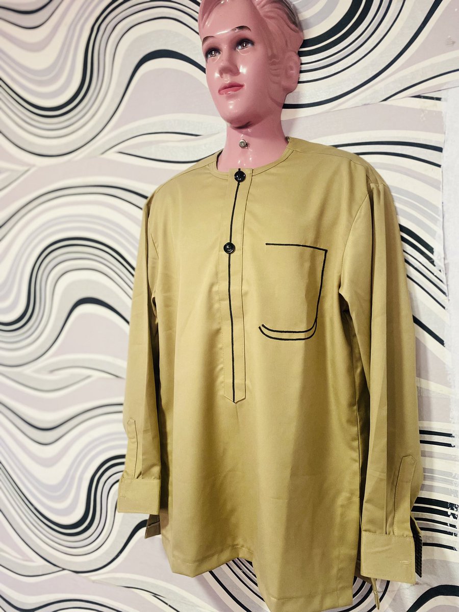 pee_ptf's tweet photo. Clothes at PTF are simply stitched. Wearing them give you a positive body image and a good feeling. https://t.co/eYCH8J04Zh. 
#DressWell #mensclothing #Mensfashion #MensWear #SaloneX #SaloneTwitter https://t.co/5O2BFWg6zI