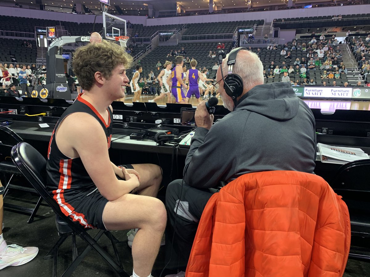 jeffdduffy's tweet photo. Thank you #hurontigers https://t.co/7j4t3JH9T8