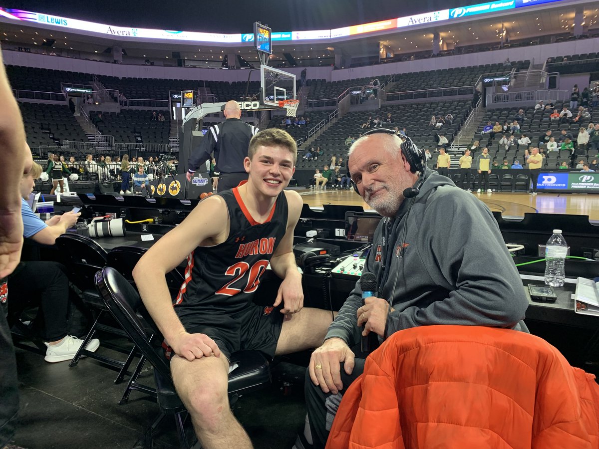 jeffdduffy's tweet photo. Thank you #hurontigers https://t.co/TTUb3LPlp1