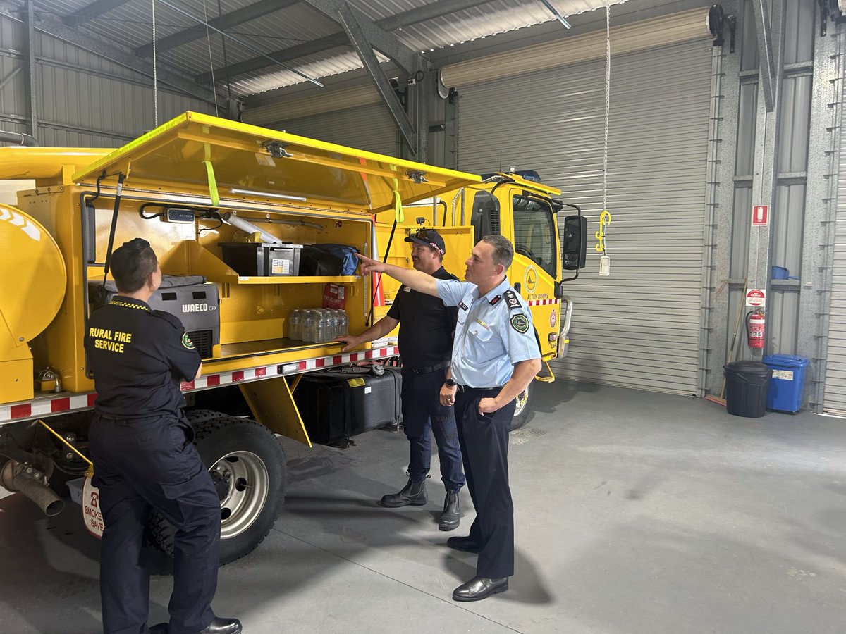 Brigades proudly showed off their new appliances & Station renovations in Rockhampton & Mackay this week. RFSQ is also rolling out virtual reality training so that volunteers have access to this new technology locally. RFSQ continues to do great things !