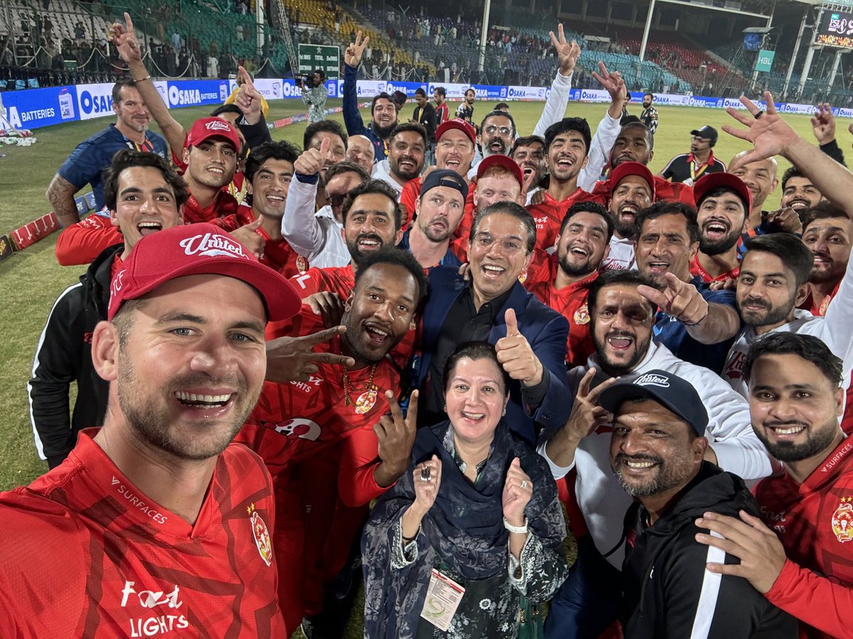 What a match! 
Here you go with our selfie 
One more to go
#UnitedWeWin