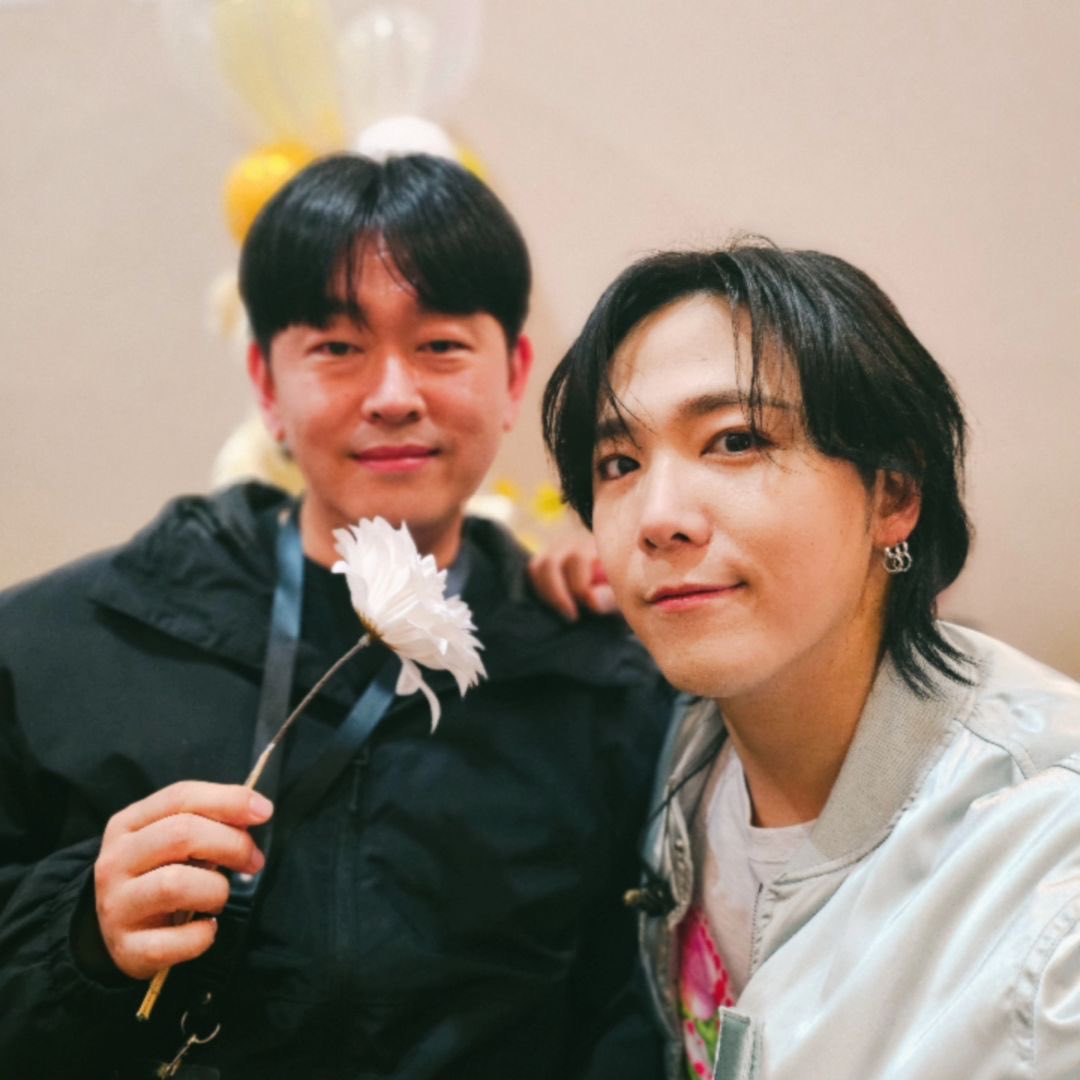 2481ft's tweet photo. 俺得投稿
キタ━━ヾ(≧∀≦)ノ━━♥️
#hongki #honggi #hongstar #skullhong #skullhong12 #ホンギ #ほんぎ #ftisland #cemula1
@skullhong
@Cemula1 https://t.co/N8QUpgrqCJ