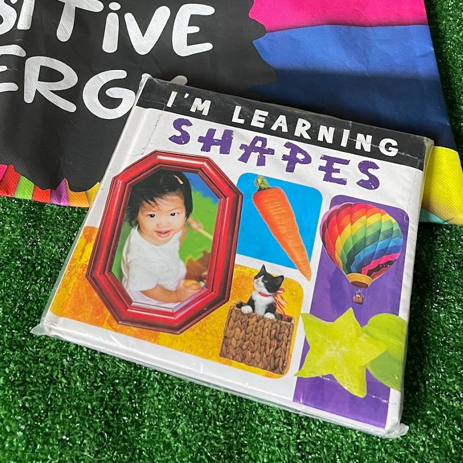 myclosetym's tweet photo. Flowerpot Press I’m Learning Shapes Children's Book  NEW

#FlowerpotPress
#LearningShapes
#ChildrensBook
#EducationalReading
#NewRelease
#ToddlerEducation
#PreschoolBooks
#InteractiveLearning
#EarlyChildhoodEducation
#ShapeRecognition
https://t.co/EFZfb3L01w https://t.co/J4wwABIBWm