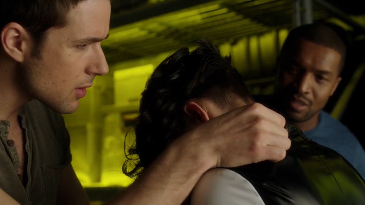 darkmatterfan3's tweet photo. ๐๐ฎ๐ฟ๐ธ ๐ ๐ฎ๐๐๐ฒ๐ฟ: (๐ญ๐
๐ฌ๐ณ) #5
๐๐ถ๐ฟ ๐ฑ๐ฎ๐๐ฒ: Jแดสส 24, 2015
#DailyDarkMatter #DarkMatterSeason1 #Canadianscifi #RazaCrew #Scifi #TeamRaza #TheRaza #MarcBendavid #RogerCross #DarkMatter https://t.co/vCKshT94aO