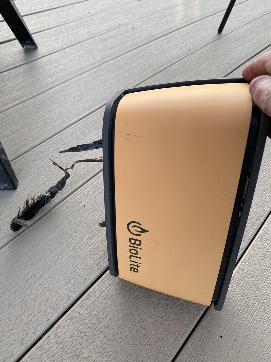 MedicMikeG's tweet photo. If anyone is considering buying the @biolitestove fire pit, do not waste your money. This is what just happened to mine. https://t.co/Ll58OyTjK6