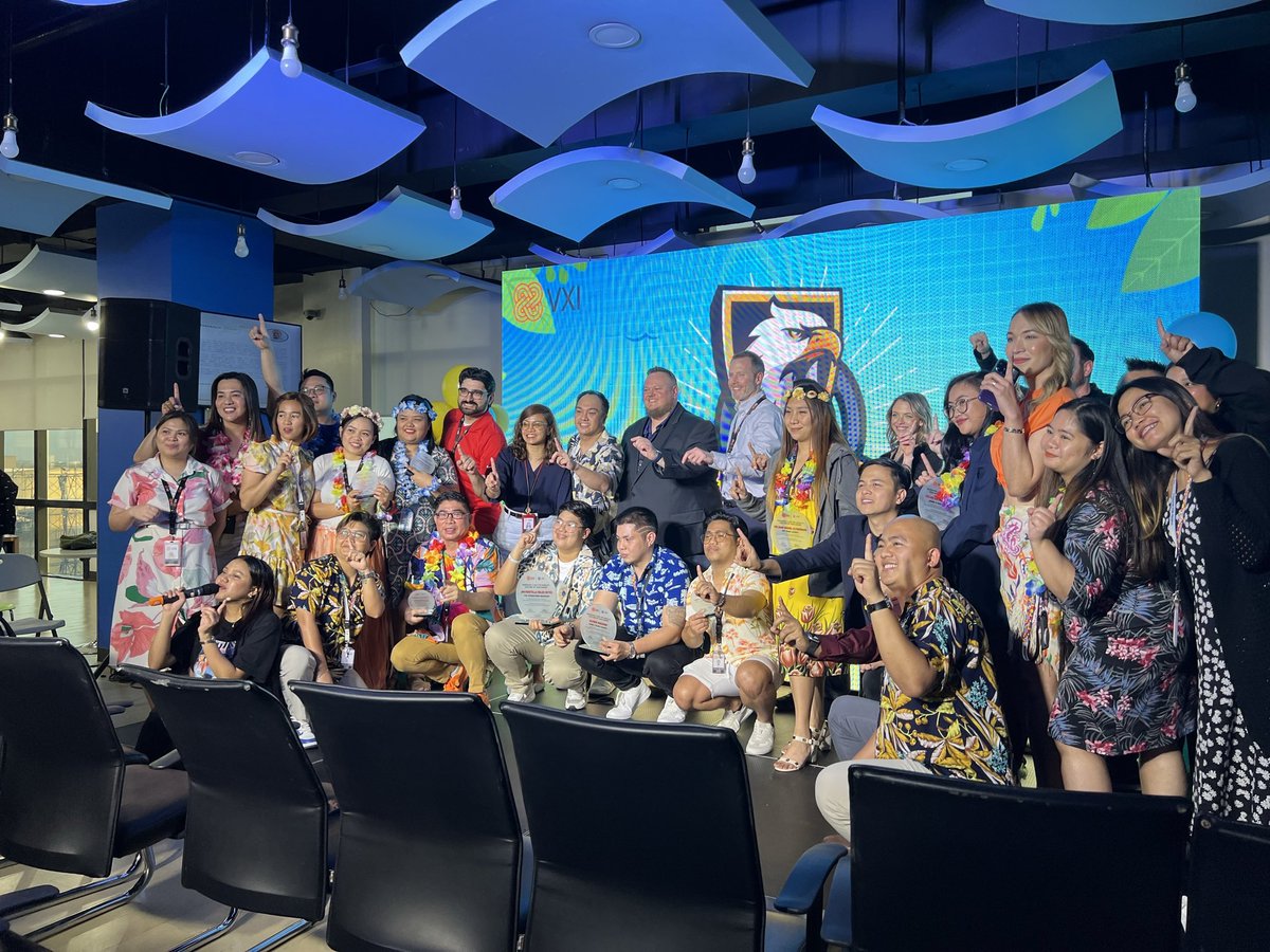 ashleaugo's tweet image. Another successful Vendor Summit with the best team in the biz. 💕

#vendorsummit #makeiteasy #att