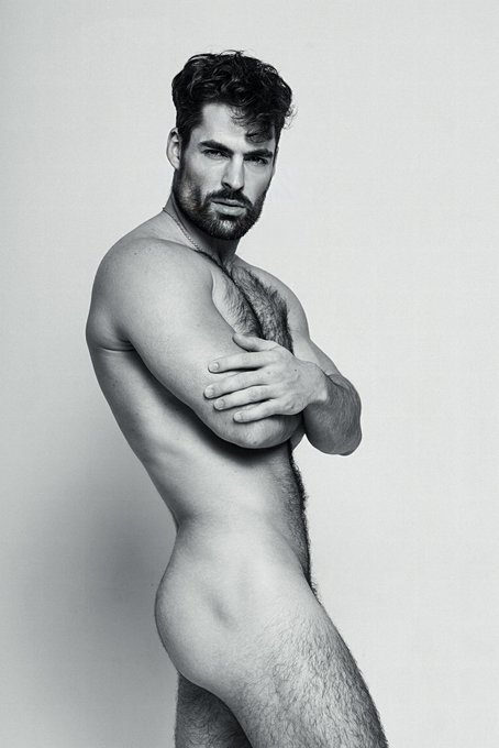 Hello❤️😈 https://t.co/YZMeZFWsyA