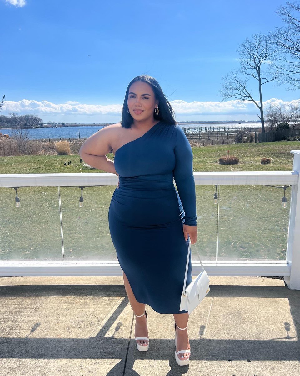 _SyBabyy's tweet photo. Trying to find balance in life. Thanking God I never look like what I go through💙 https://t.co/XVSPwiPRHI