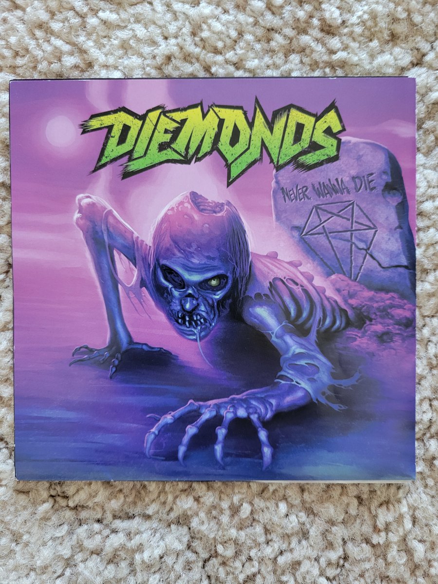 TheRockDude99's tweet image. @diemonds @priyapandaxo @daniel_dekay DIEMONDS - Never Wanna Die ... check it out!  #DIEMONDS #PriyaPanda #DanielDekay #metal 🇨🇦🤘🎸🎶😎❤️