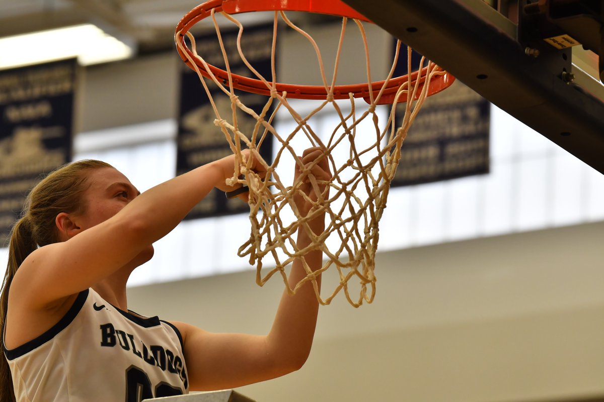 Friedrich Arena is going to need new nets. Not mad at all about that. 🙌