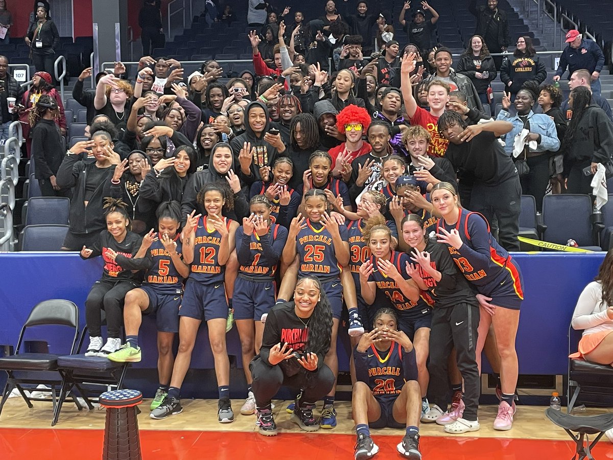 BConnellysports's tweet photo. FINAL: Purcell Marian 79, Laurel 52

The Cavaliers have the three-peat!!! #cincyhoops https://t.co/Vsw5tT6kua