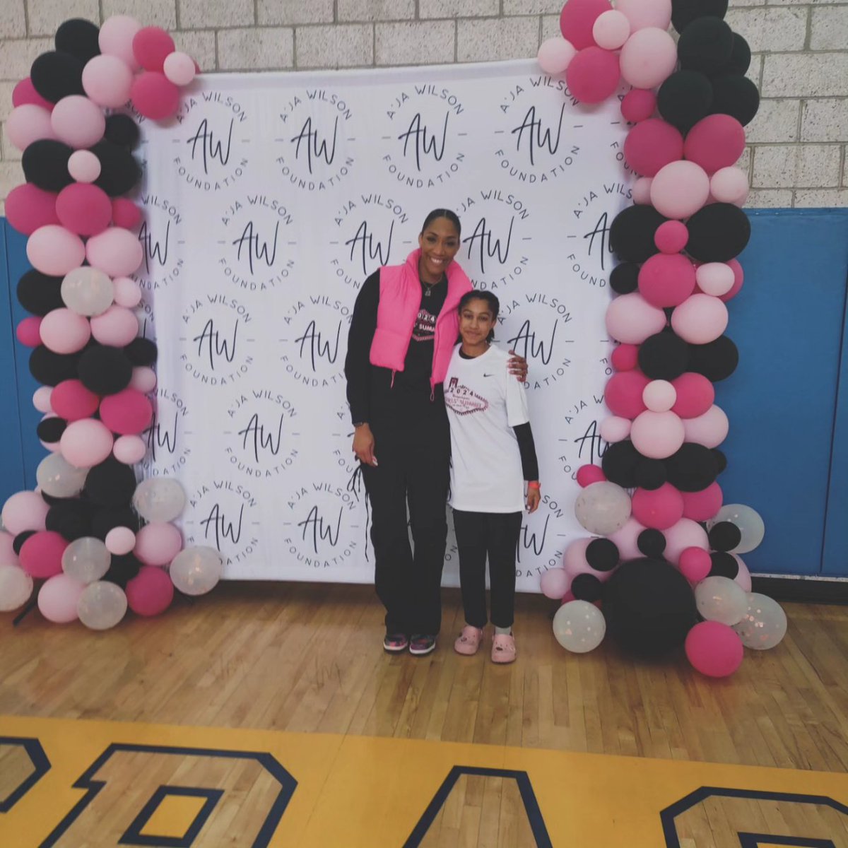 Thanks @_ajawilson22 for a great Summit . My daughter had a great time and learned a lot! @vegaselitegirls Ryah Got Next!!