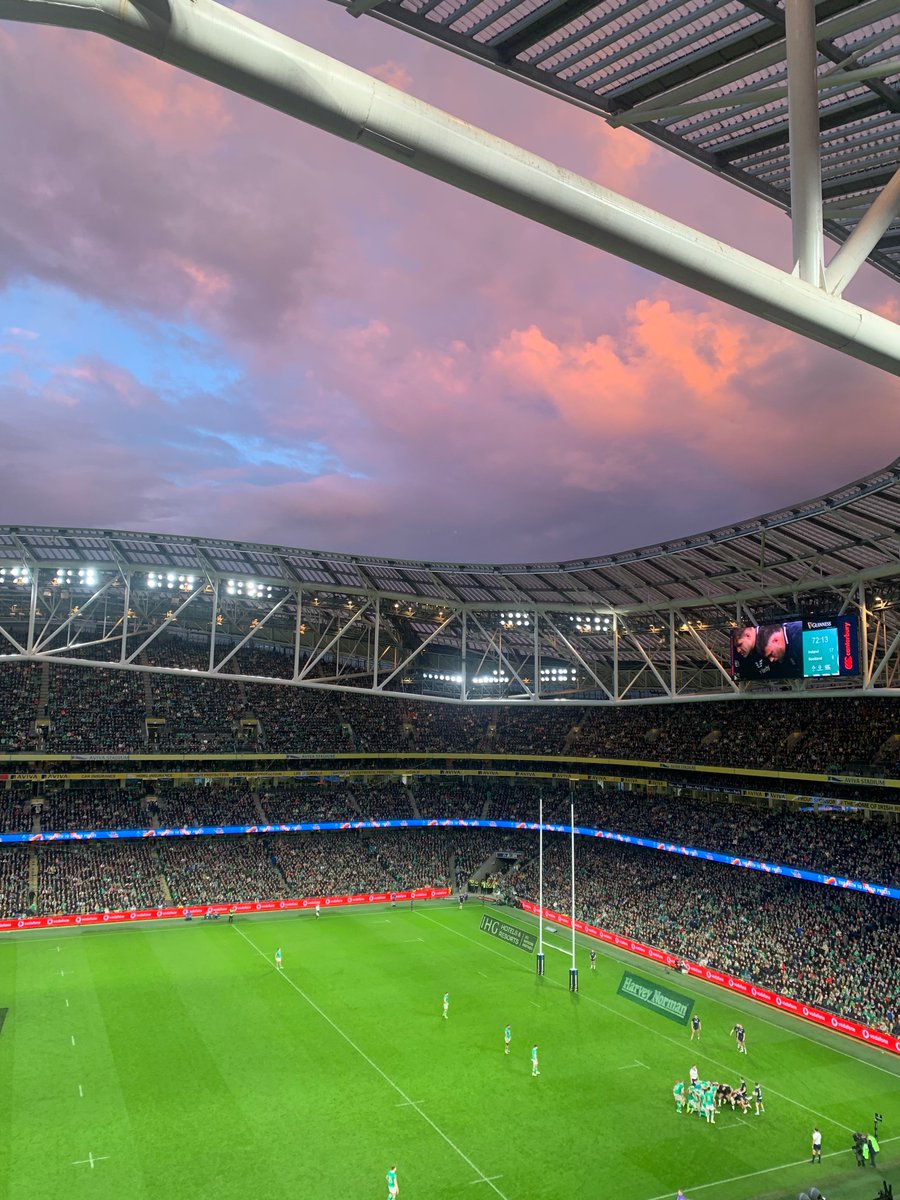 Red sky at night. Ireland’s delight. Successive Six Nations Champions on St Patrick’s weekend. The party starting in Dublin!