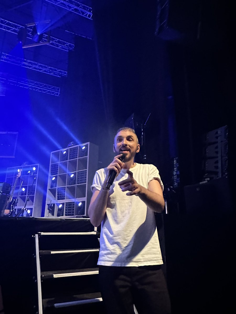 SpiritOfSeb's tweet photo. Encore une belle soirée 🤩 avec @cwillem à @Muretmaville @HorizonPyrenees
Merci de nous faire vivre ces moments 🙏 https://t.co/oeLmXAvitq