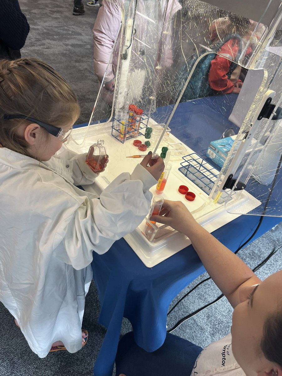 Dr Emma Lofthouse tweet media