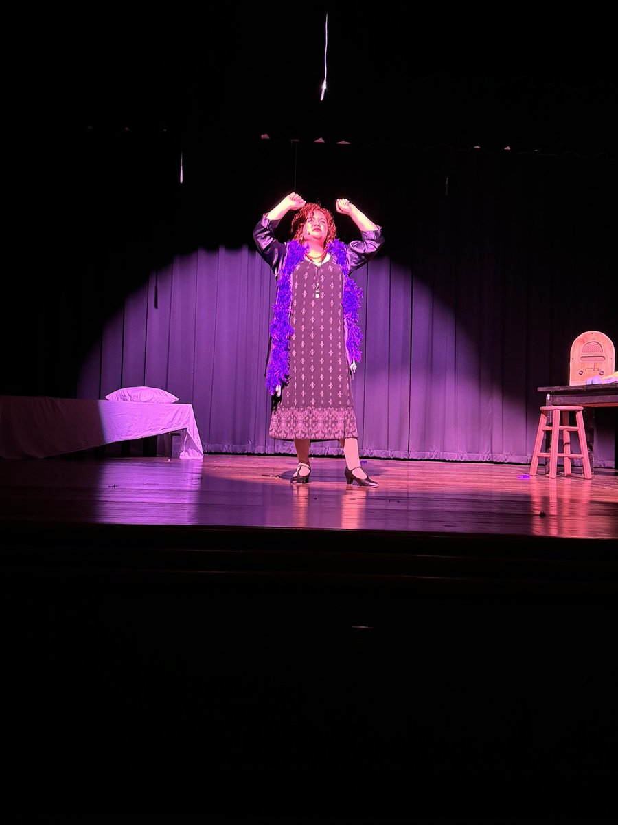 TEnglishSES's tweet photo. If you missed Annie Jr.  last night,  you can catch it tonight- Saturday, March 16 at 6:30pm!  Tickets are $8.00 

Come support the Zeps Players!

Kids 10 and under will get in free! 

Let's fill the house!

#nobleimapct #gozeps https://t.co/eoqtfNKGcJ