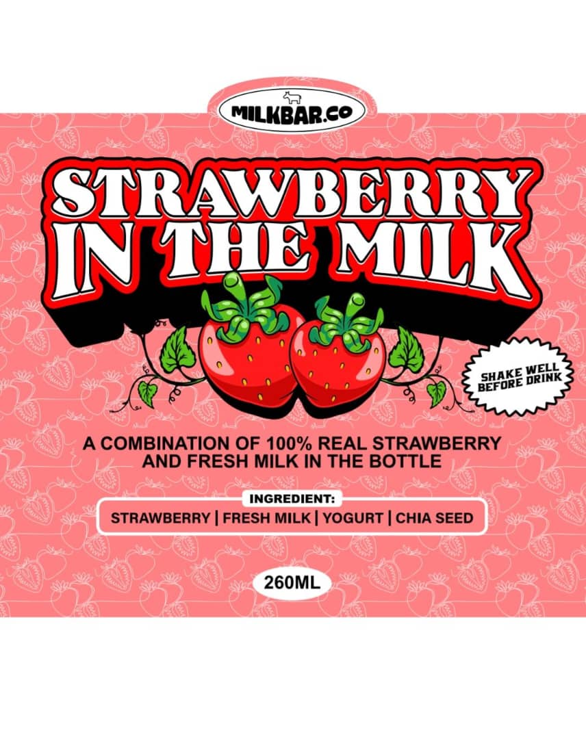 Catyaww's tweet photo. Aku cuba start https://t.co/wz9QTqu5MM ni dgn jual produk yang aku dh prnah jual dulu, Strawberry in The Milk with  New style design label. Tambahan yogurt dan chia seed untuk New Version ni mmg great cmbination. Aku masih guna Botol Kaca untuk kekalkan susu tu fresh. https://t.co/OZtpdvBHFH