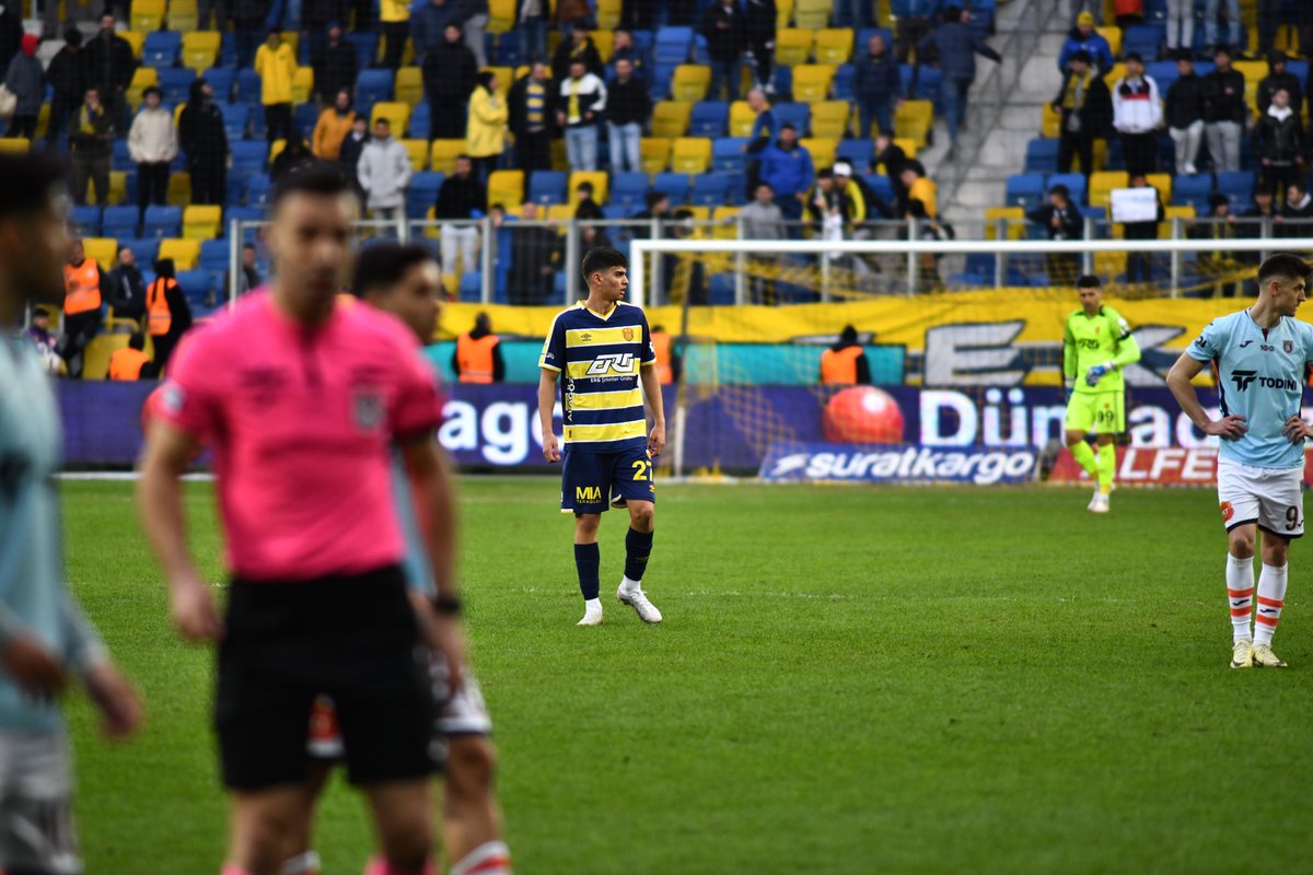 Bu önemli maçta 3 puanı aldığımız için çok mutluyuz.Şimdi daha çok çalışma zamanı.💙💛