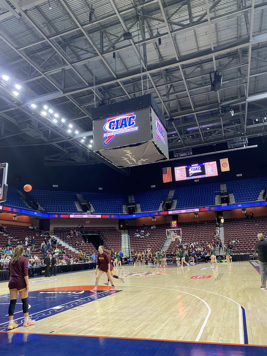 RyanHayesTV's tweet photo. The Class MM State Title game tips off in about 10 minutes! Weโve got #5 #Sheehan taking on #2 #NorthwestCatholic. #CIAC #CIACTournament https://t.co/j6tCvthAFB