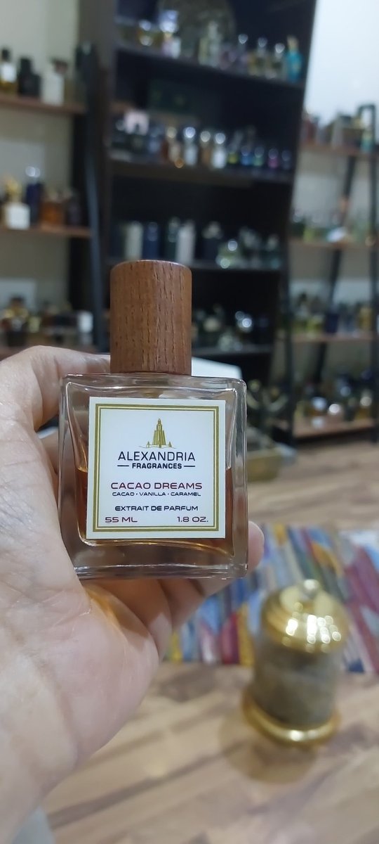famh_4's tweet photo. عطر من لوس انجلوس شي رائع عطر شوكليت جداً رائع رائع بشكل يهبل 
#رابطة_عشاق_العطور #عطر #عطور #هاوي_عطور #famh https://t.co/DrqZ8h0PDX