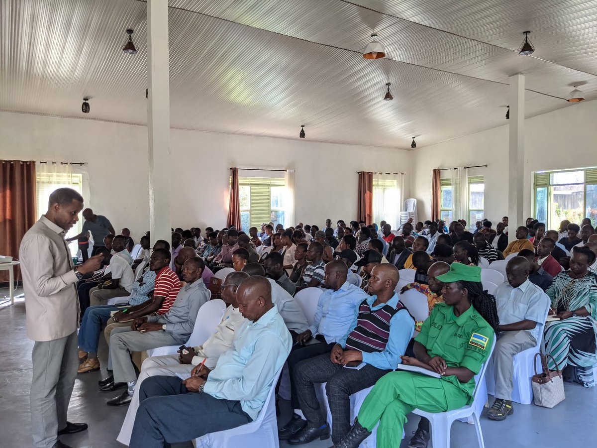 Nyagatare Sector (@nyagataresector) on Twitter photo Uyu munsi mu murenge wa Nyagatare nyuma y'uko itsinda ry'abagize inama njyanama y'akarere ka Nyagatare bagenzuye ishyirwamubikorwa ryigishushanyo mbonera cyumujyi wa Nyagatare bagiranye inama na Opinion Leaders bo mu murenge wa Nyagatare <a href="/NyagatareDistr/">Nyagatare District</a> <a href="/JennyIngabire/">INGABIRE Jenny</a> Uyu munsi mu murenge wa Nyagatare nyuma y'uko itsinda ry'abagize inama njyanama y'akarere ka Nyagatare bagenzuye ishyirwamubikorwa ryigishushanyo mbonera cyumujyi wa Nyagatare bagiranye inama na Opinion Leaders bo mu murenge wa Nyagatare <a href="/NyagatareDistr/">Nyagatare District</a> <a href="/JennyIngabire/">INGABIRE Jenny</a>