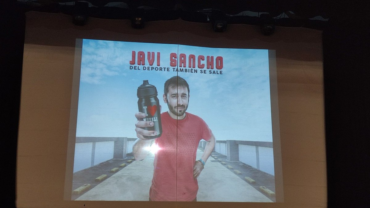 Nur_pass's tweet photo. @Javi_Sancho_ a ver si es verdad y vemos la luz! 😜 https://t.co/LUl4Z6Wpsy