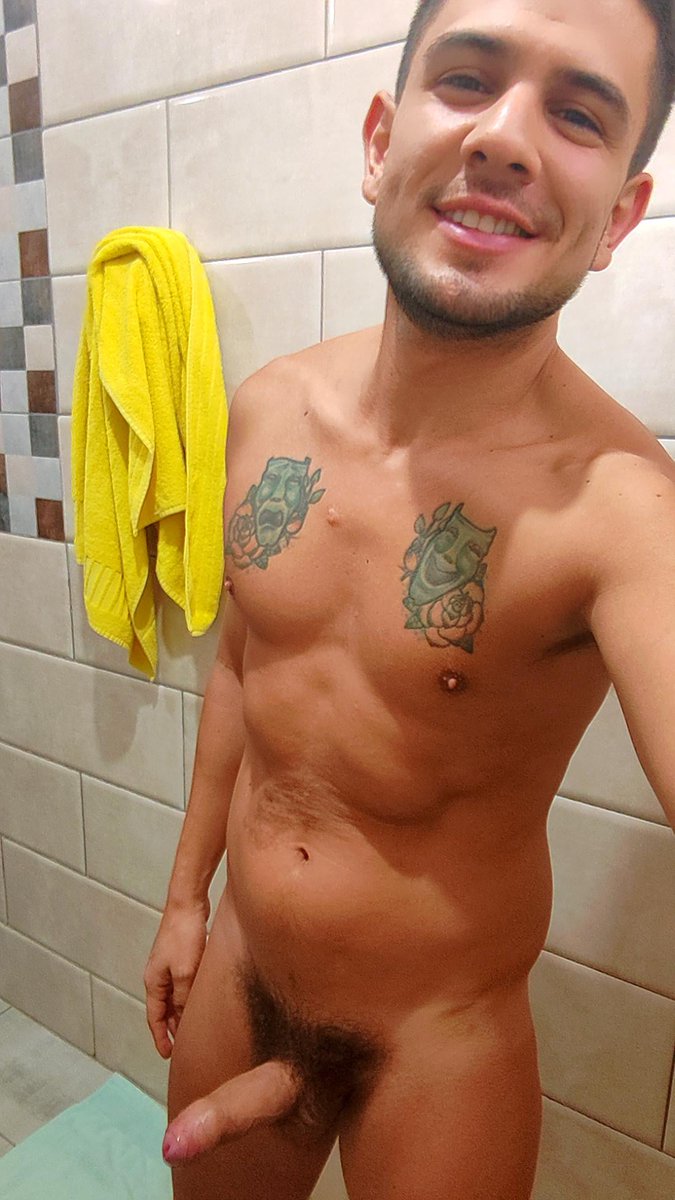 Come shower with me 😉 onlyfans.com/alexmonte791 Justfor.fans/ALEXMONTE791 Join now for only $4 @queermenow @gayporncrushes @HotMaleStuds @new_gaywanking @purelygayporn @man_surfer @BoyzSpace @joto_ddiamantes @Dudes4Dudes @HotGuyZone @men4us @FrenchGaymer @MarkkoXXX