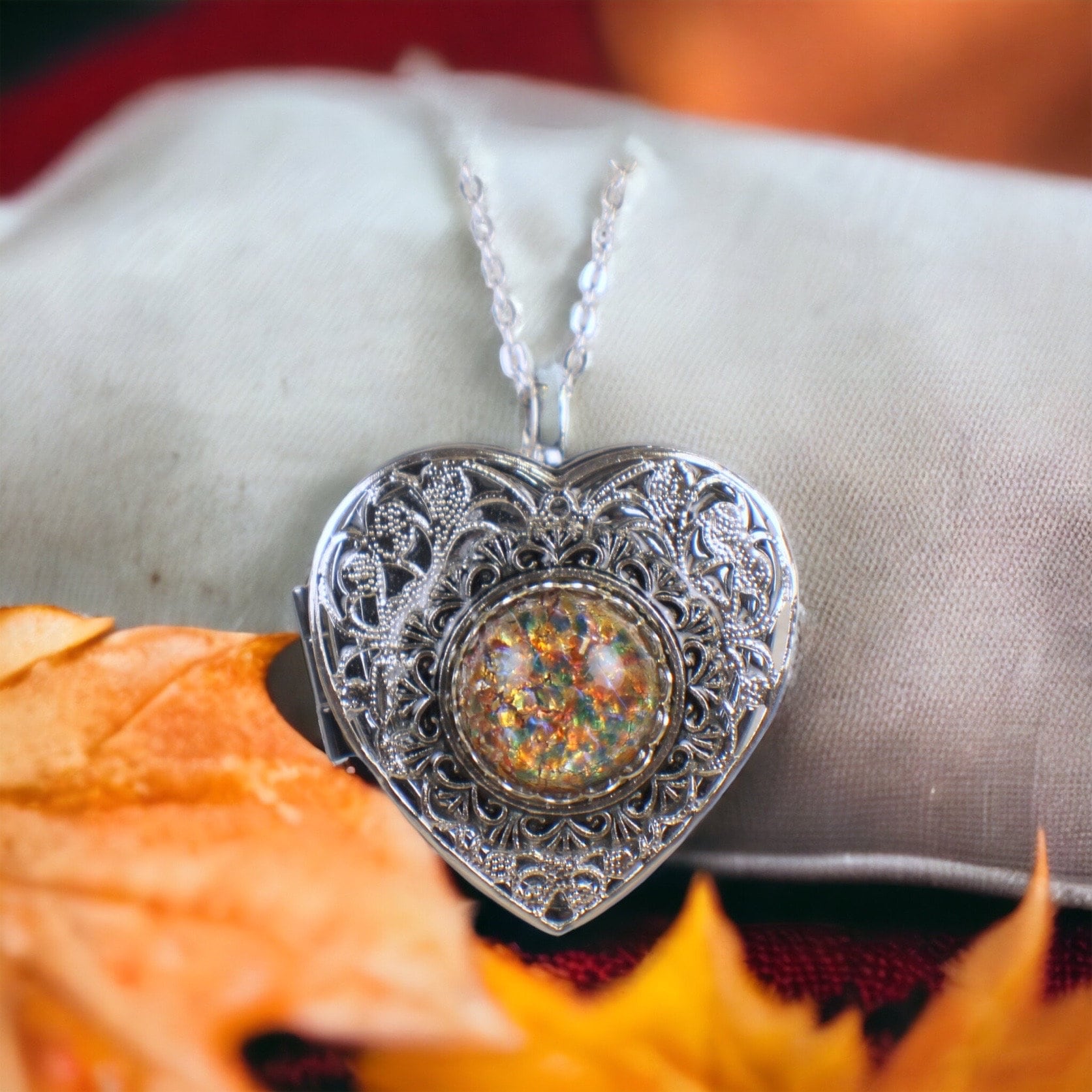 Vintage MONET Gold Tone Heart Pendant Necklace Clear Rhinestones | eBay