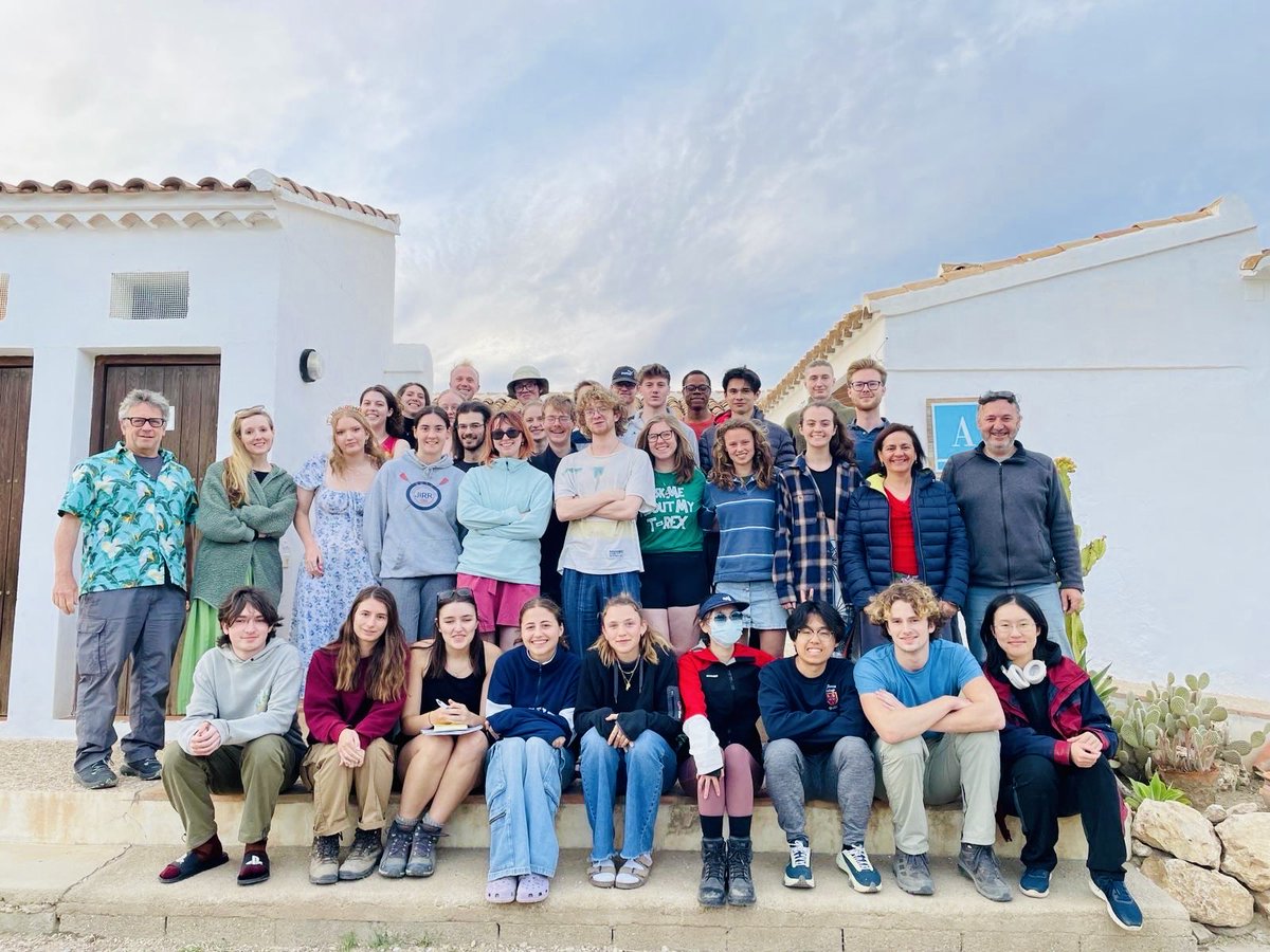 Saupe Lab Oxford (@erinsaupe) on Twitter photo Thanks so much to Urra Field Centre <a href="/UrraFieldCentre/">Urra Field Centre</a> for the hospitality during our <a href="/OxUniEarthSci/">Oxford Earth Sciences</a> field course to Spain! 🇪🇸 🪨 Thanks so much to Urra Field Centre <a href="/UrraFieldCentre/">Urra Field Centre</a> for the hospitality during our <a href="/OxUniEarthSci/">Oxford Earth Sciences</a> field course to Spain! 🇪🇸 🪨
