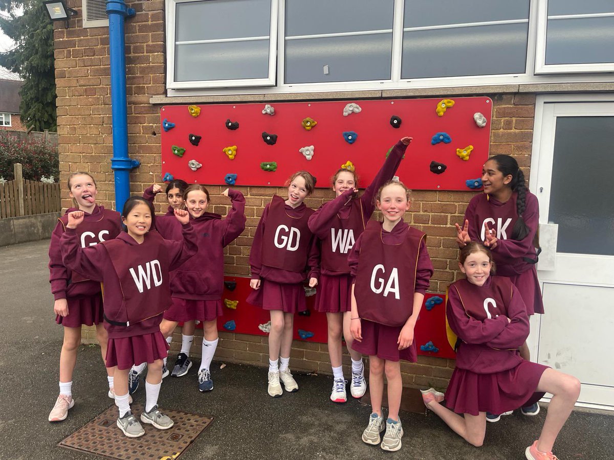 HarbornePrimary's tweet image. A lovely spring evening was spent playing netball. A brilliant win for our girls against a wonderful competition thanks @StLaurencesCE for having us. @EnglandNetball  #netball #teamsports #happypupils