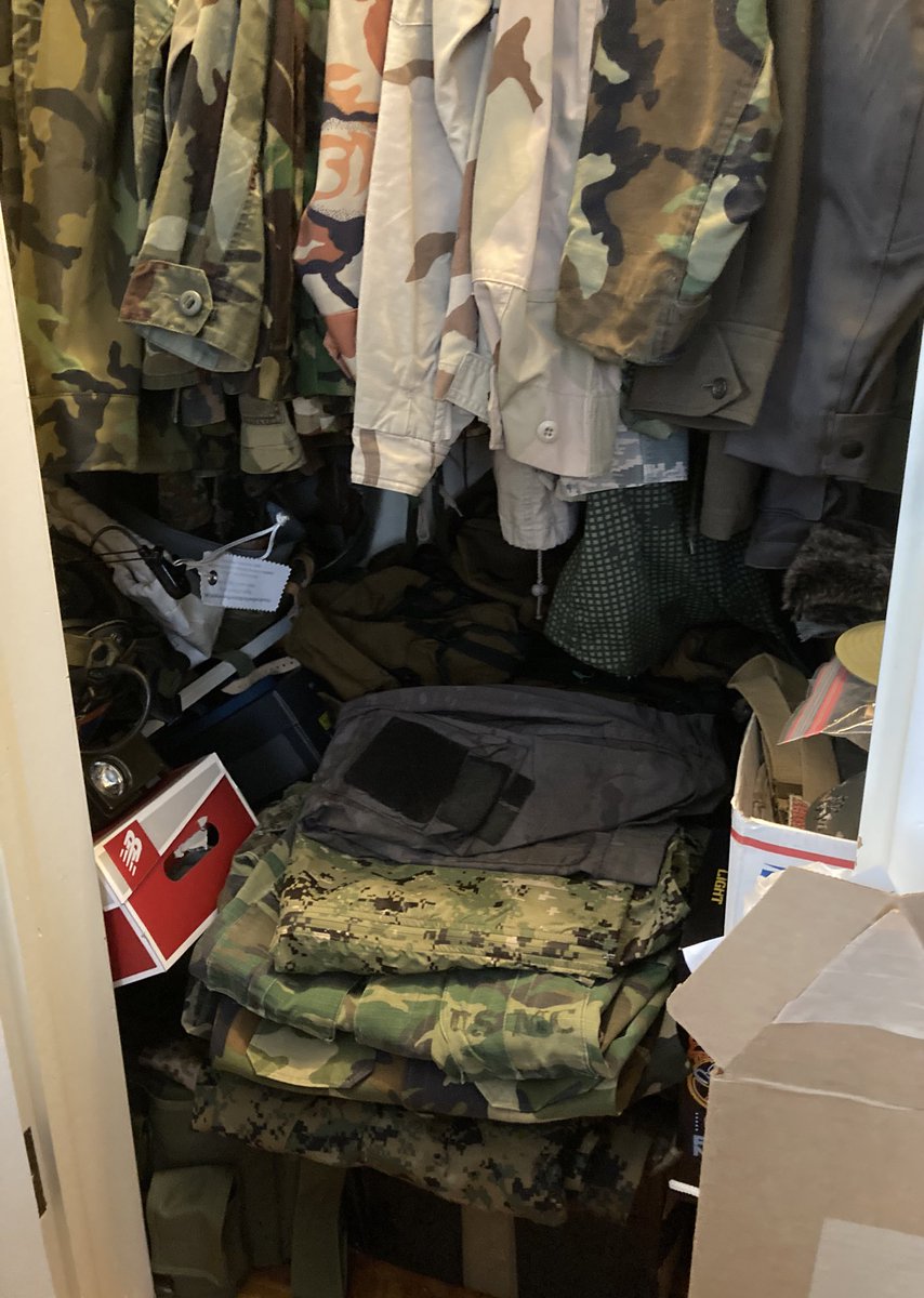 DeltTec's tweet photo. Had to clean my closet up so I could fit more into it and clean up most of the overflow. This why I enjoy collecting patterns though. 
You get to see visual differences in virtually the same pattern from the same cpunrry. 
Two EMR sets and the MARPAT->AIR2 https://t.co/nxTI6jqKFx