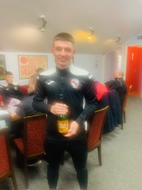 A couple of presentations were made following today's game.  <a href="/billygreulich/">Billy Greulich Smith</a> received his award for Player of the Month for February '24 and <a href="/LukeSpalding87/">Luke Spalding</a> received his award for Goal of the Month for February '24. 👏👏
🔴⚪🚂⚽