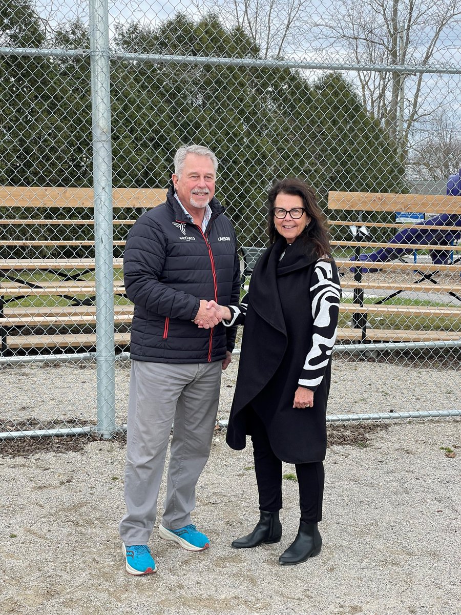 Adelaide Metcalfe tweet media