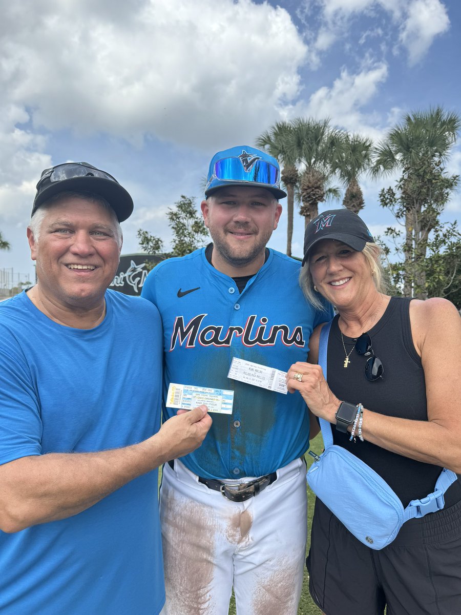 AshlynCarmela's tweet photo. This day 16 years ago, Jake’s mom &amp; dad brought Jake to Rodger Dean Stadium to see the St. Louis Cardinals, feat. our very own Skip Schumaker. Baseball sure is a beautiful game! @Marlins https://t.co/V5NPgrQ630