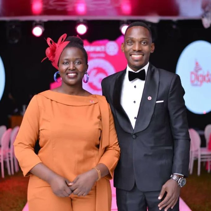 RotaractD9214's tweet photo. #RotaractUgAt40 DRR @PrincessPrude together with DRR @EmmaLukeera from @RotaractD9213 at the delightful remarkable dinner to commemorate the four decades of Rotaract dedicated service in Uganda.
#RotaractCares https://t.co/JUBfaQkOCT