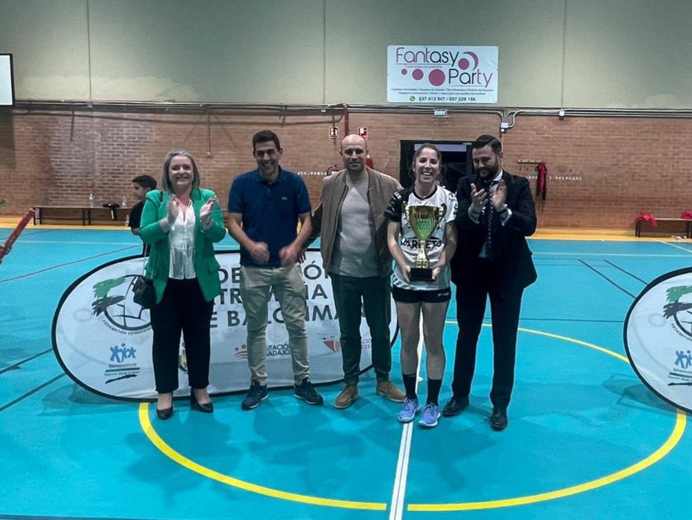 Federación Extremeña de Balonmano tweet media