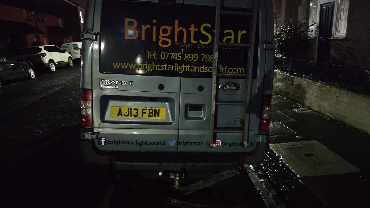 gent_sinner's tweet photo. Van parked very close the junction of Stanley St and Wellington St Blyth. Blocks vision of anyone entering Stanley St from Wellington St
@northumbriapol @BlythTC https://t.co/w9KBifsAkt