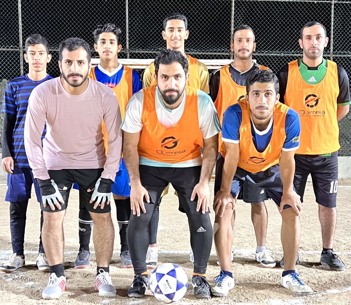 AlaryafTeam's tweet photo. يتبـع :

الفرق المشاركة في :

البطولات الرمضانية 1445 هـ

#فريق_الأرياف #ولاية_الرستاق
#غزه_مقبرة_الغزاة
#فلسطين_قضية_لن_تموت https://t.co/gQp50FPVIN