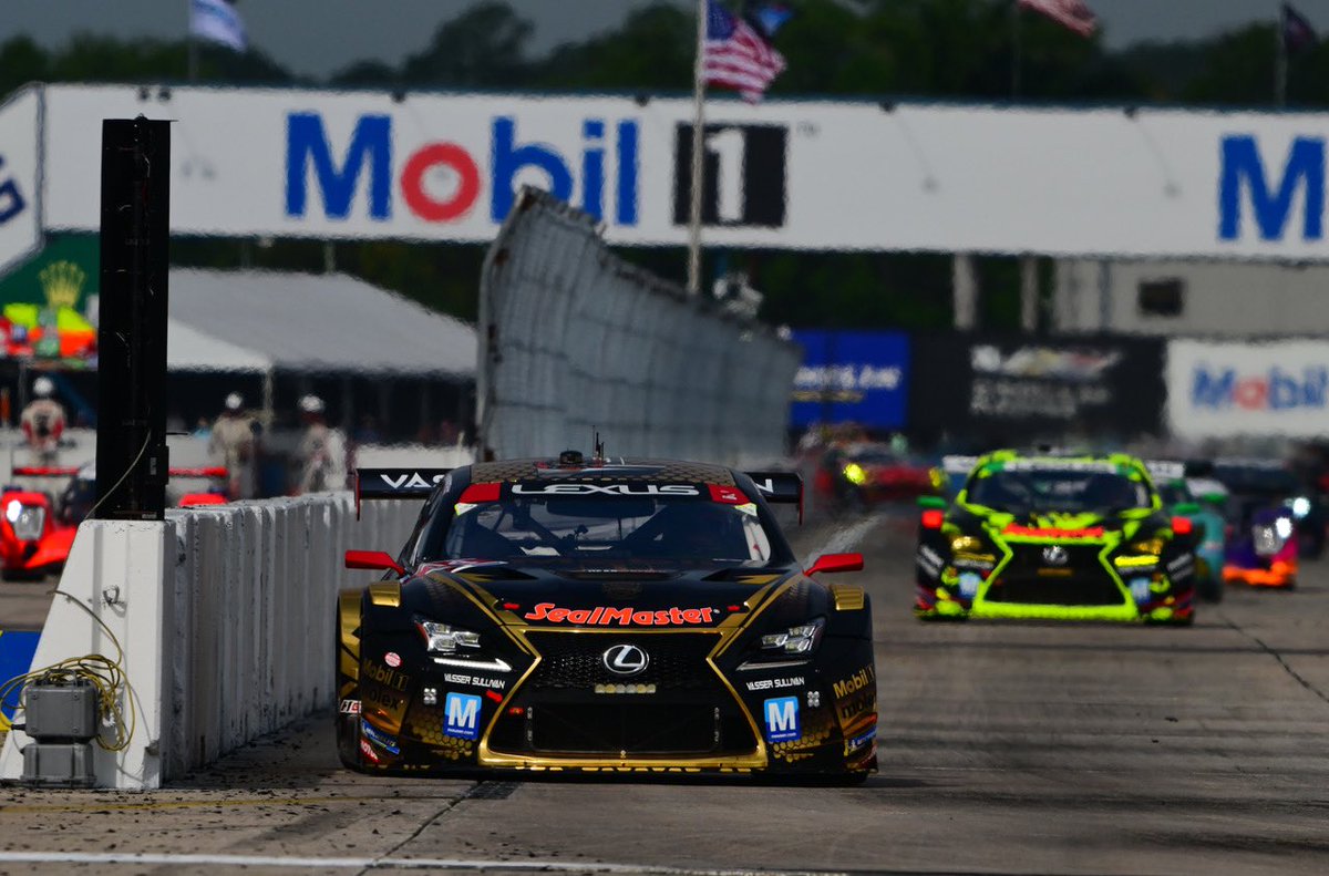 6hrs down, 6hrs to go - Kyle in and back leading the field. A long way to go, but a big push for the second half 👊 #sebring12