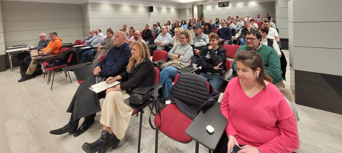 UP_ONCE's tweet photo. Este sábado se ha celebrado en Madrid el IV Encuentro Estatal de representantes de los simpatizantes de UP, con el objetivo de compartir experiencias y poner en valor el papel estratégico de este colectivo para nuestra Asociación. https://t.co/1a6mCYq4hw