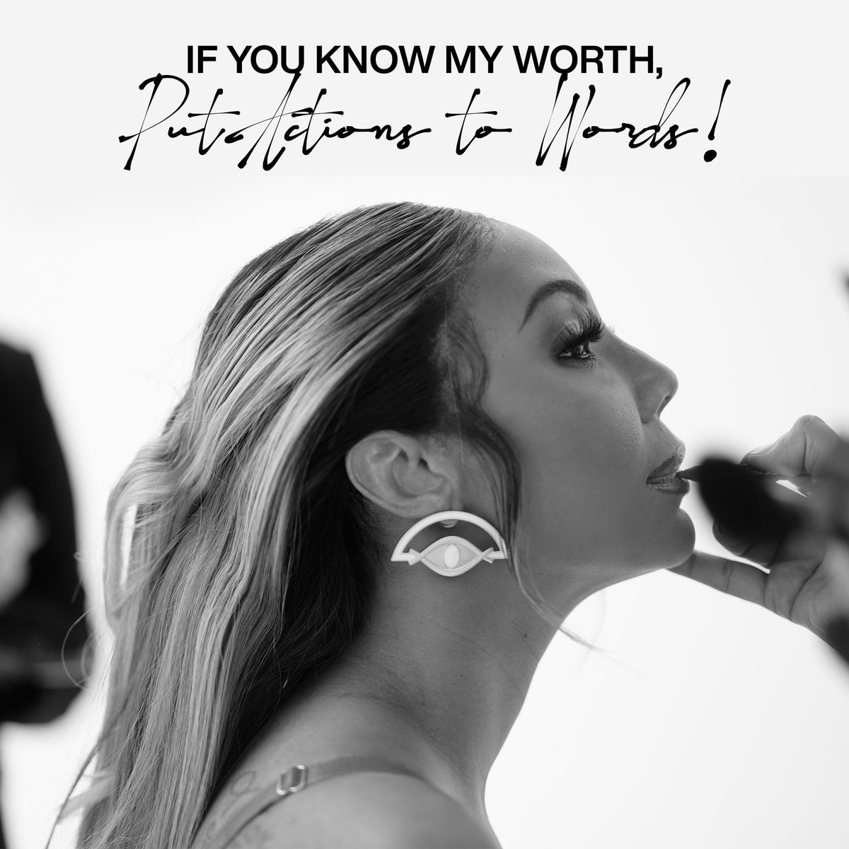 TamarBraxtonHer's tweet image. I am hopeful that one day you’ll #noticeme! ✨🍀 Let’s sing tonight Chicago❤️