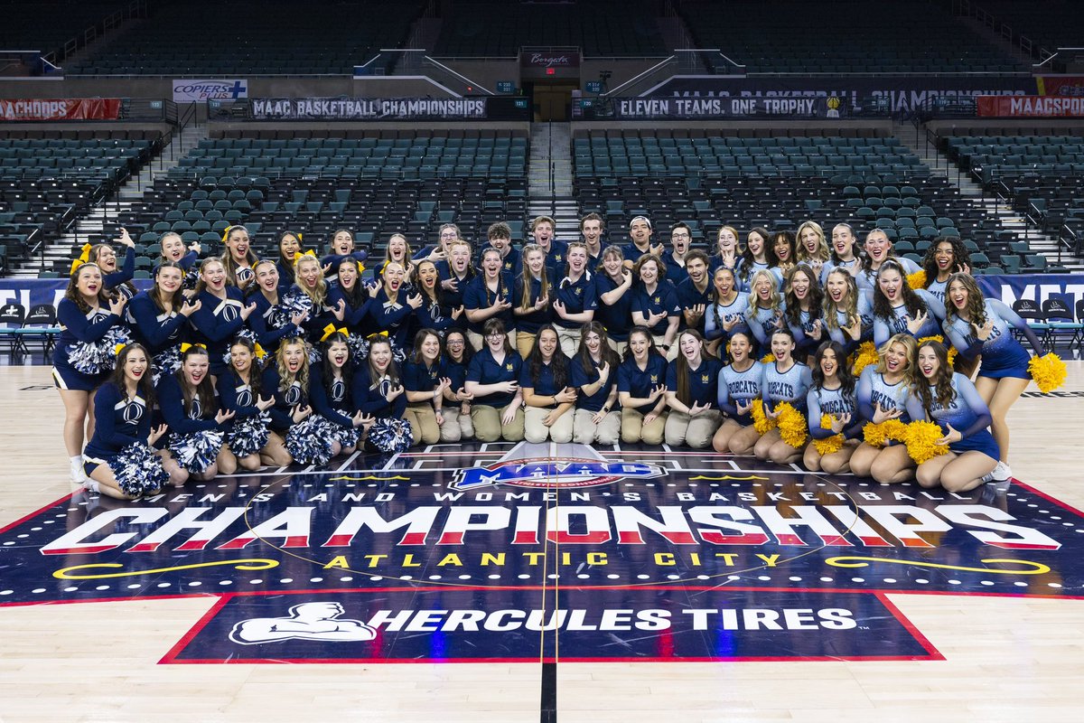 Big THANK YOU to our spirit groups that showed up to support @qu_mbb & @qu_wbb this week in Atlantic City! 👏 👏 👏