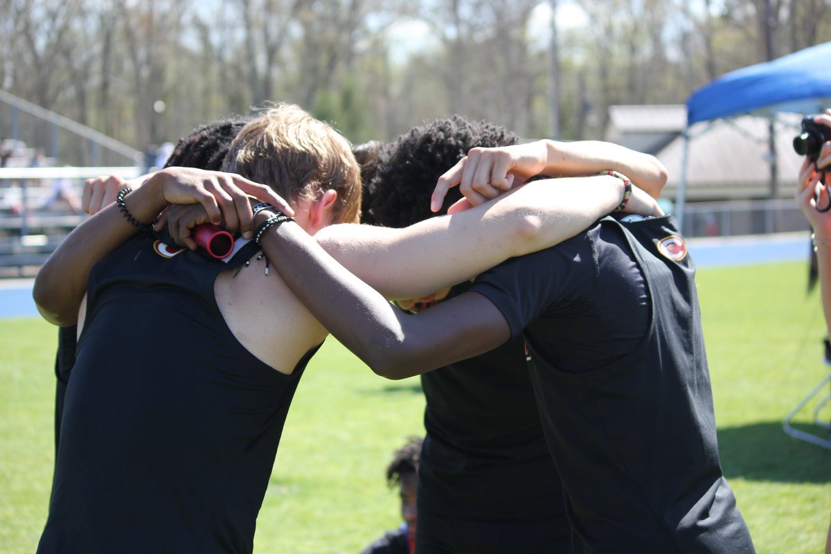 CCHS_TF's tweet photo. That’s a wrap for #Meet3 🔥

#GoGlads #BelieveInTheC https://t.co/UTWKNMfM3H