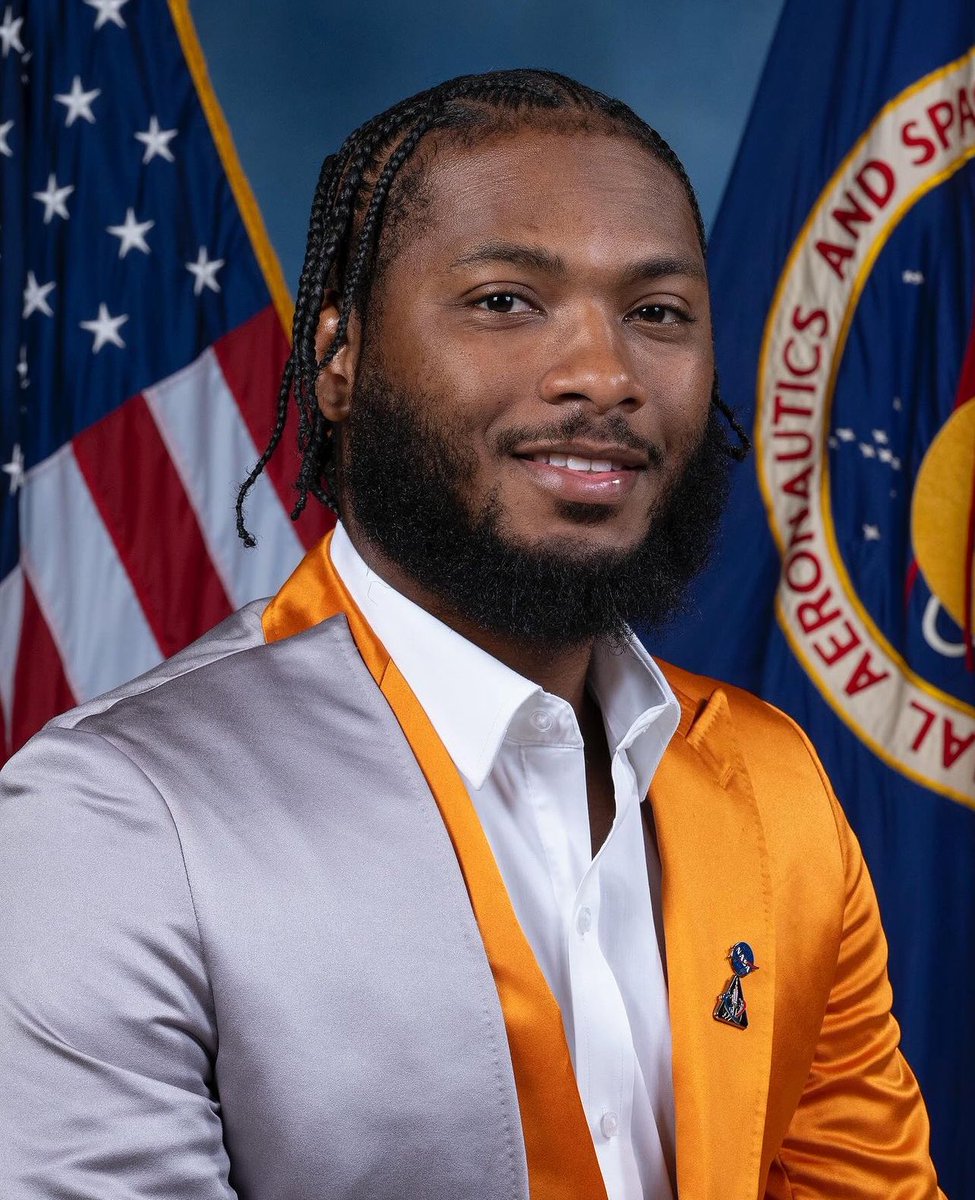 aamuedu's tweet image. Oh @NASA, this is what we’re doing??? Of course we have to show love for our Alabama A&amp;amp;M University alumnus @DjDonJr! 🚀 Keep making Rocket City’s #HBCU #AAMU proud. 

#StartHere Go anywhere!