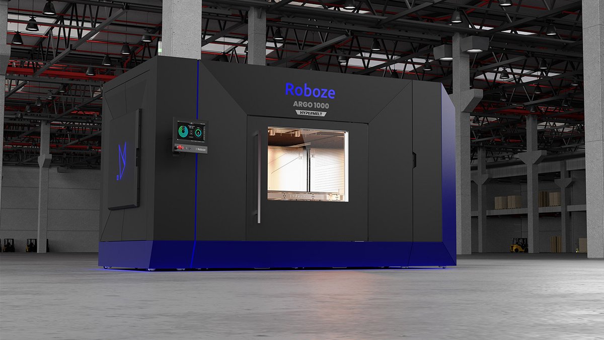 #fattoinitalia Roboze 'Argo 1000' prodotto nello stabilimento di Bari. #stampante3d #printer3d #stampanteindustriale @Roboze3D