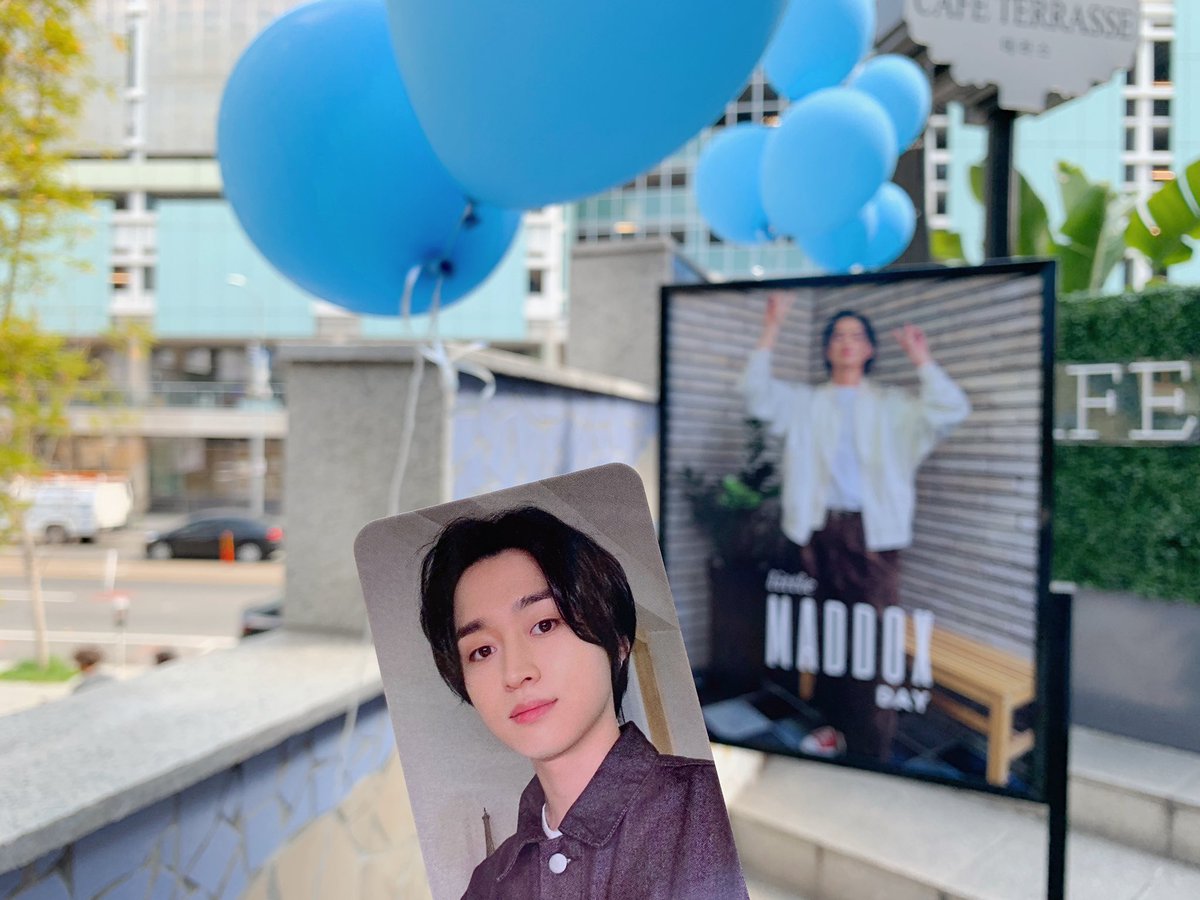 yeoyeoniii's tweet photo. here celebrating maddox day 🫶🏼!! 

#Maddox #마독스 #LittleMaddoxCafe 
@ATEEZCafeLA @analogatz @raphiraeth https://t.co/Imo2tHhwh1