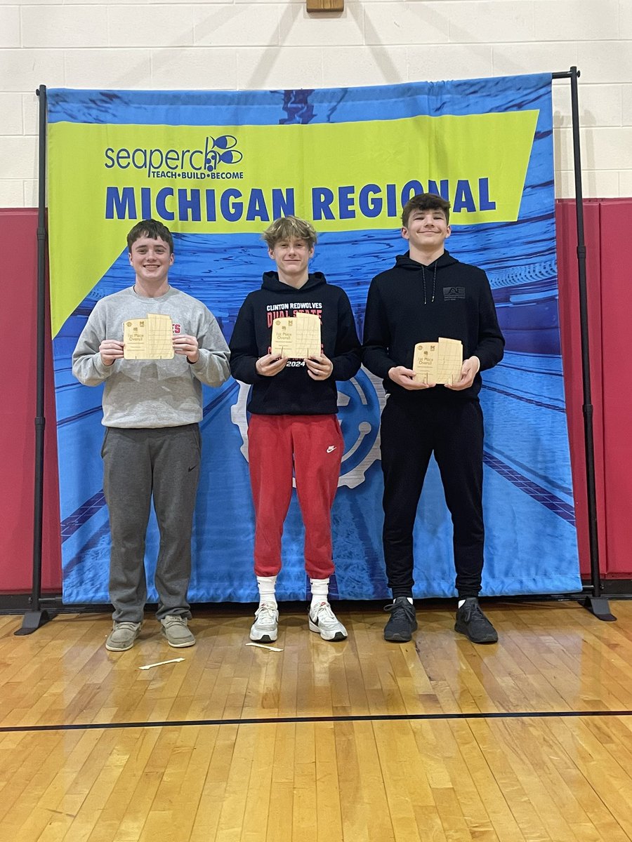 First place in the middle school division!!  <a href="/seaperch/">SeaPerch</a> <a href="/CHSRedwolfSTEM/">Clinton STEM</a> <a href="/NAMEatUM/">NAME at Michigan</a> <a href="/RoboNationInc/">RoboNation</a> 

1st place in Drag-race too!  Congrats boys!!!