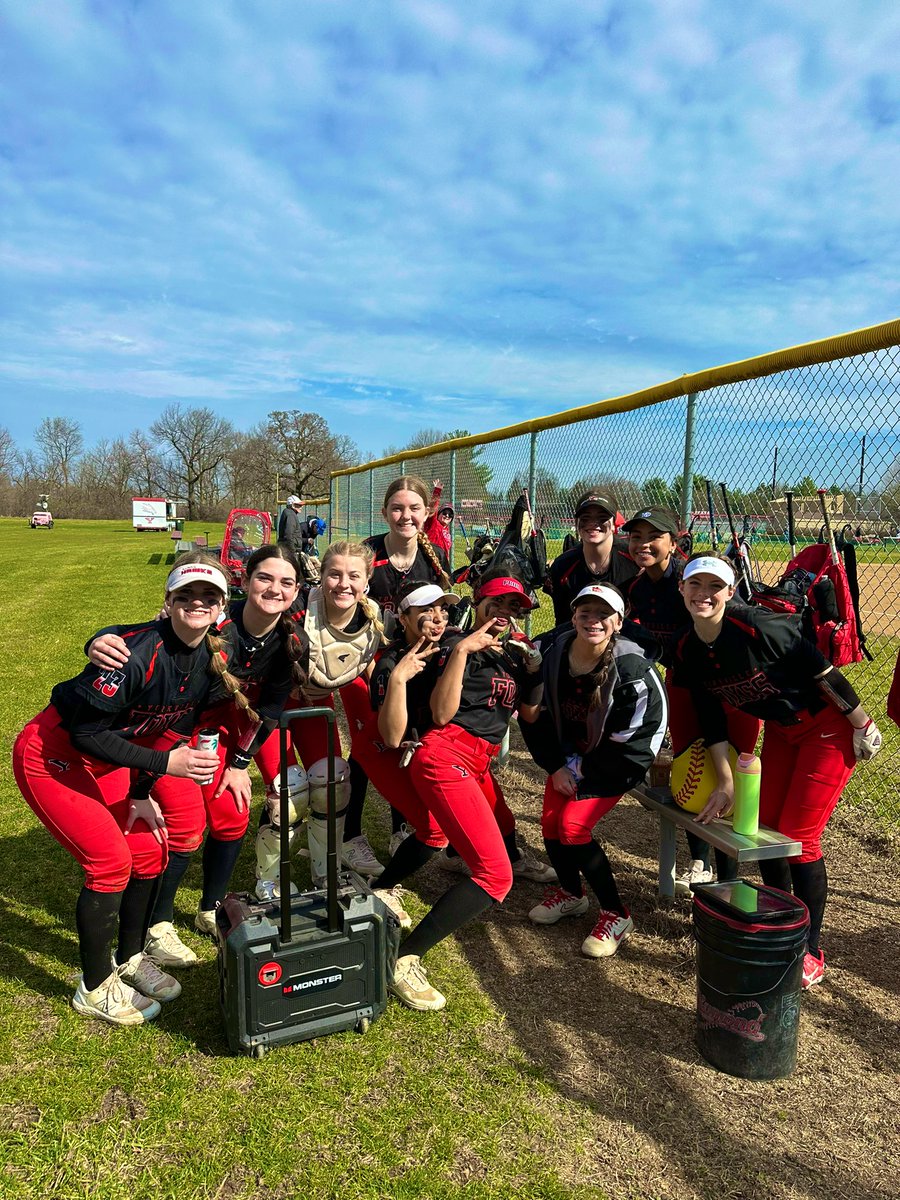 Opening day for <a href="/_YHSsoftball/">Yorkville High School Softball</a> 🦊 🦊Proud to be a Fox!!!