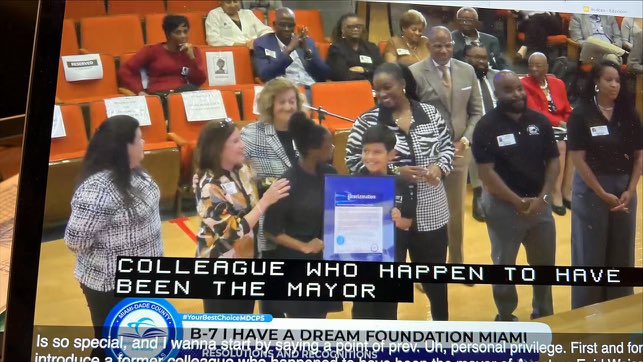⭐️Honoring the I Have A Dream Foundation, Miami and Stephanie Trump for their service to children! @FulfordElem our Dreamers are so fortunate. 💯Thank you to Dr. Gallon for the recognition🏆 #YourBestChoiceMDCPS @SuptDotres @docstevegallon @MDCPS @MDCPSNorth @Cagenor4 @CityNMB